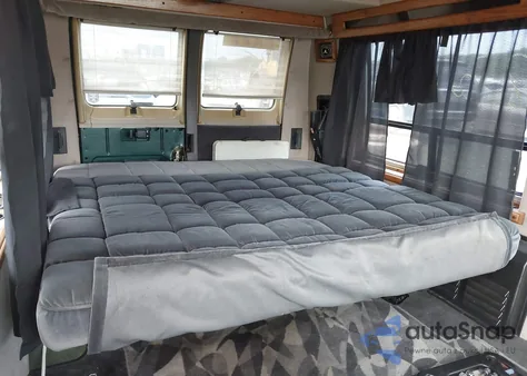 1996 Dodge Ram Van B2500 z USA, uszkodzony, nr VIN 2B6HB21Y7TK149252